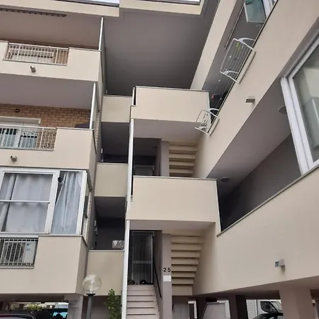 Uno Scorcio Di Blu Apartman *