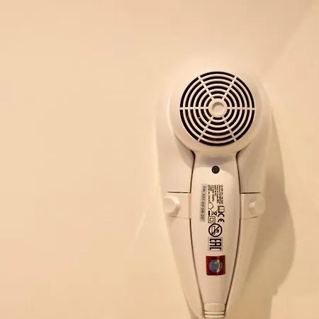 Daire Uno Scorcio Di Blu Rimini