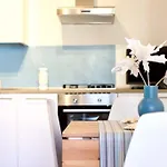Uno Scorcio Di Blu Apartment *