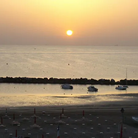 Uno Scorcio Di Blu Apartmán Rimini