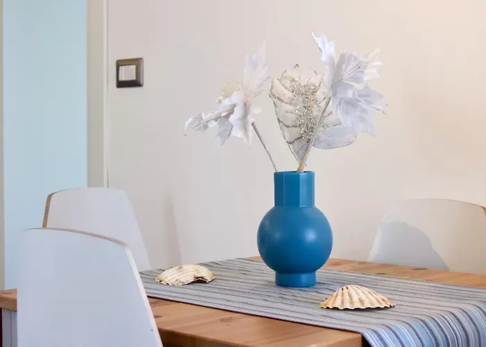 Uno Scorcio Di Blu * Ρίμινι