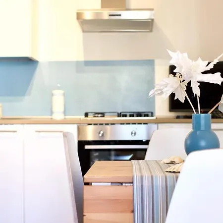 Uno Scorcio Di Blu Διαμέρισμα *